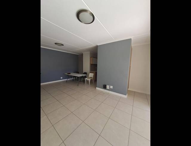 3 BEDROOM APARTMENT FOR SALE IN LINBRO PARK